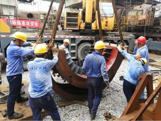 ����ĥ������������������������¼��ڷ����ŶӲ�ƽ�䣡