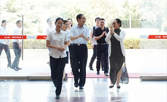 �ٳ���ϯ���ٻ�������������¼�����һ��ר�ġ��������µ���ҵ��