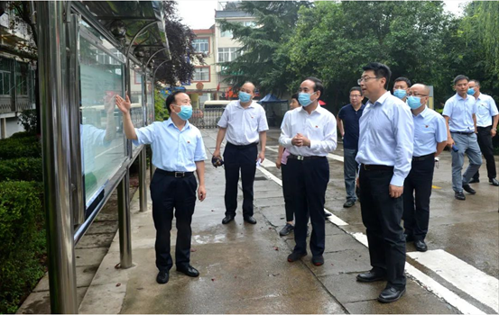 �����и��г��OЦ��һ���������������¼������������������